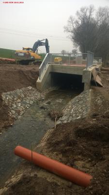Ansicht der Br&uuml;ckenbaustelle Richtung Posterstein (Foto: Gemeinde) 