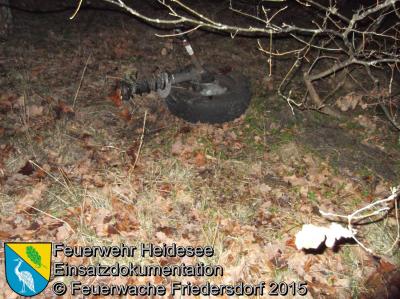 Vorschaubild: Einsatz 88/2015 | PKW gegen Baum | L39 Blossin 29.12.2015