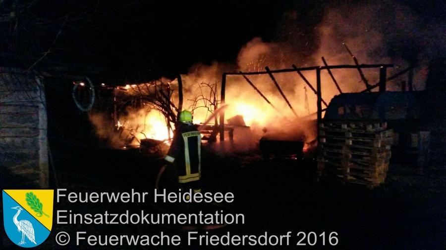 Bild: Einsatz 01/2016 | Brennt Bauwagen | Streganz Dorfaue