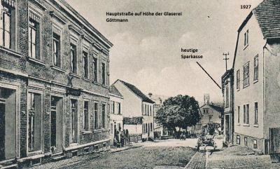 Vorschaubild: 1927 - Hauptstraße auf Höhe der heutigen Sparkasse