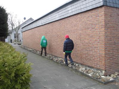 Alles wird abgesucht! 