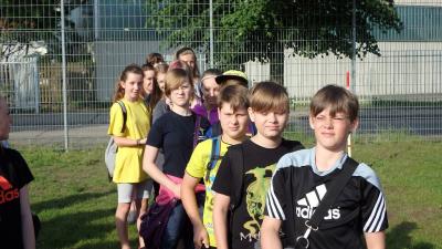 Foto des Albums: Schnappschüsse vom Sportfest der Grundschule und vom Burgfest (08. 06. 2016)