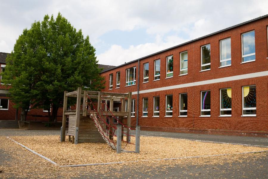Foto der Galerie: Schulhof