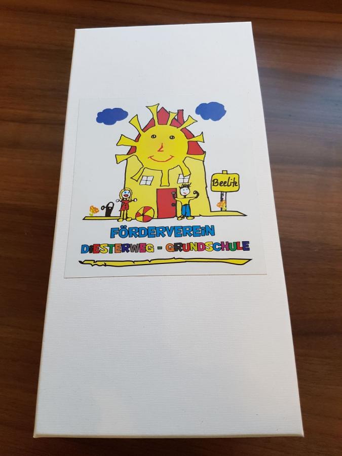 Foto der Galerie: Übergabe der Notfallboxen