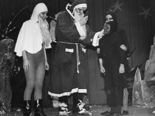 Vorschaubild: 1965 Hänsel weckt den Weihnachtsmann (2)
