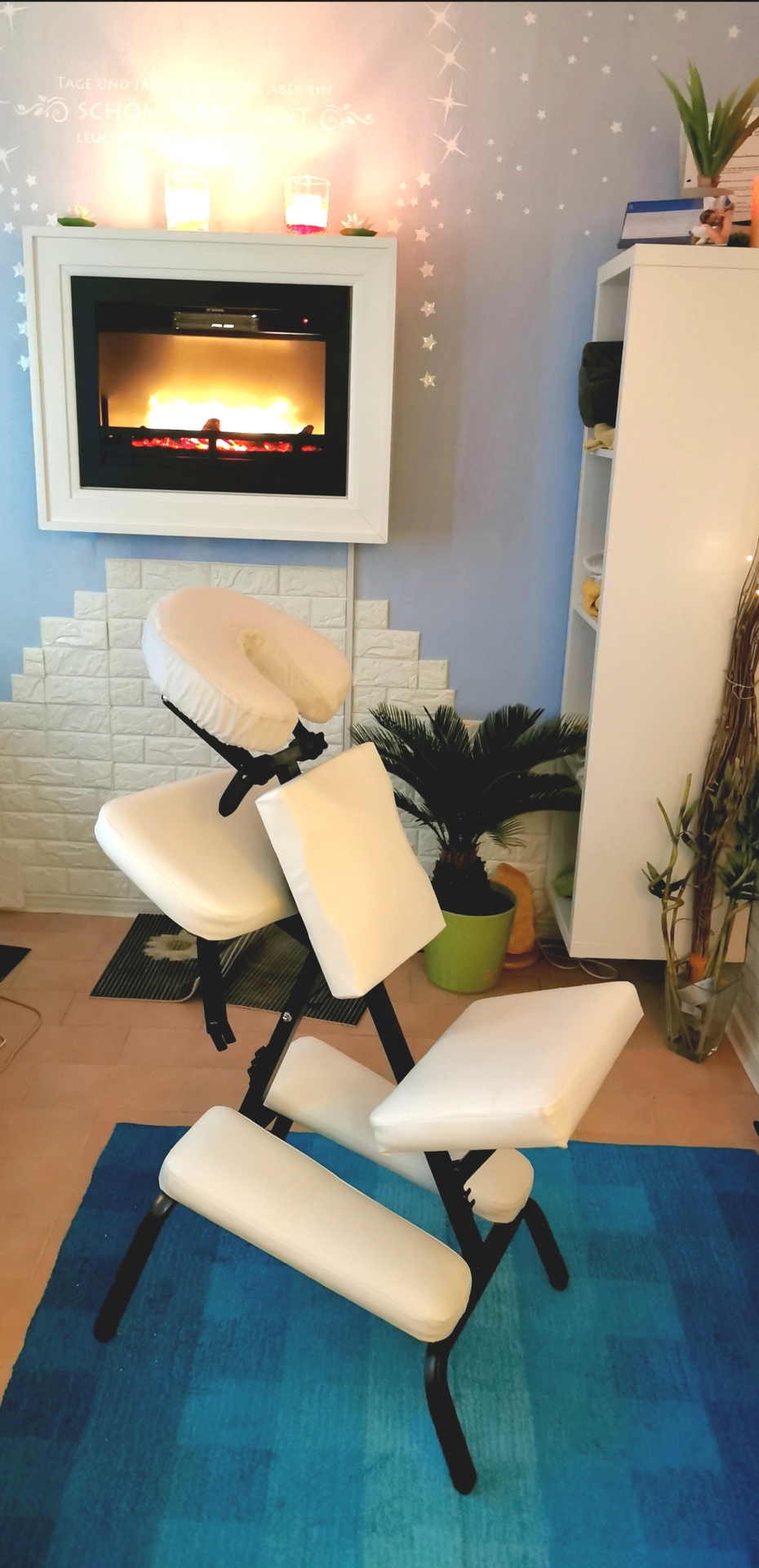 R&uuml;ckenmassage auf dem Massagestuhl 
