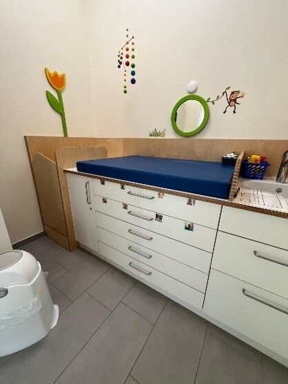 Bild: Wickelraum der kleinen Strolche