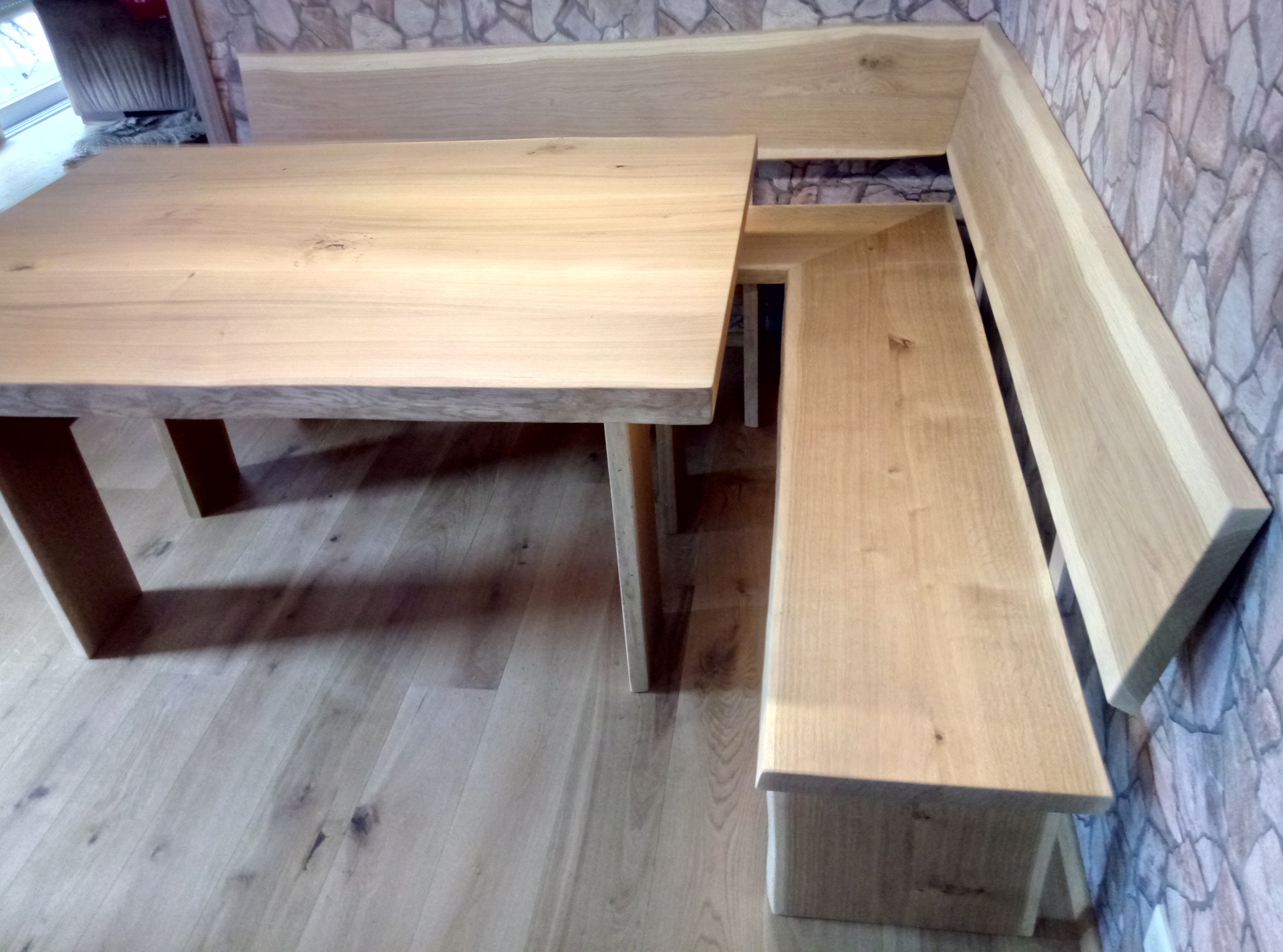 Bild: Esszimmer, Sitzbank, Eckbank, Tisch aus massiver Eiche