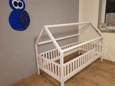 Vorschaubild: Kinderbett 1