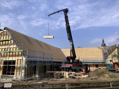 Vorschaubild: DH 2021-03: Das Dach der Dorfscheune ist zu.