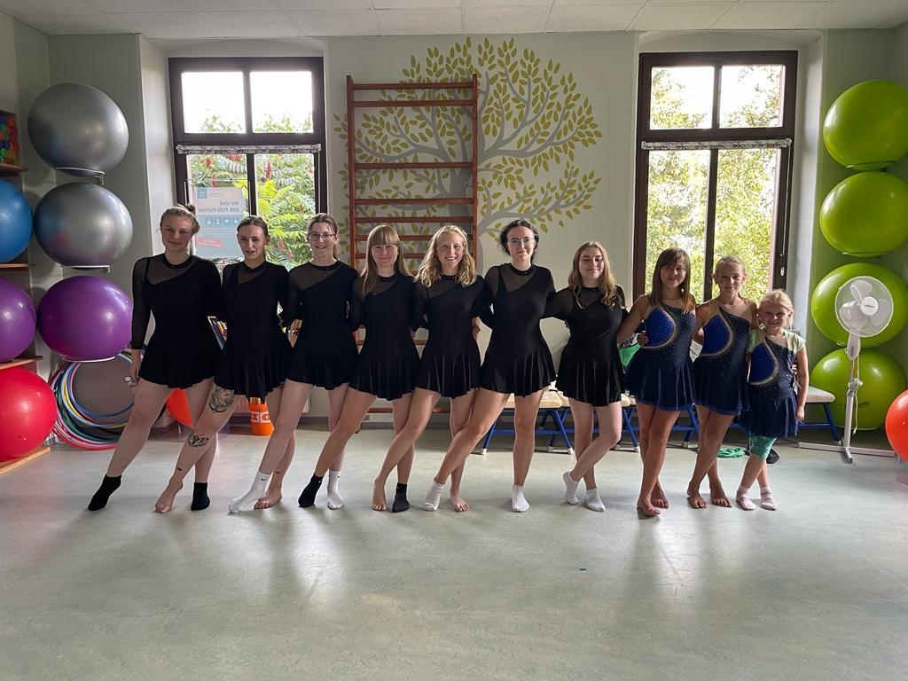 Zur Galerie: Aktivitäten der Tanzgruppen