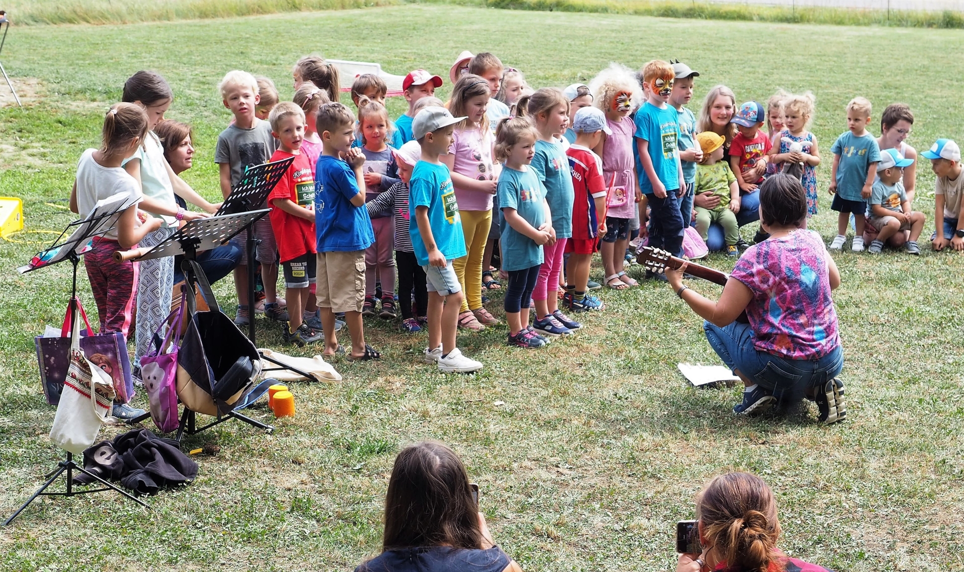Die Krippen - und Kindergartenkinder 