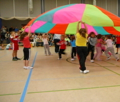 Zur Galerie: Turnhalle