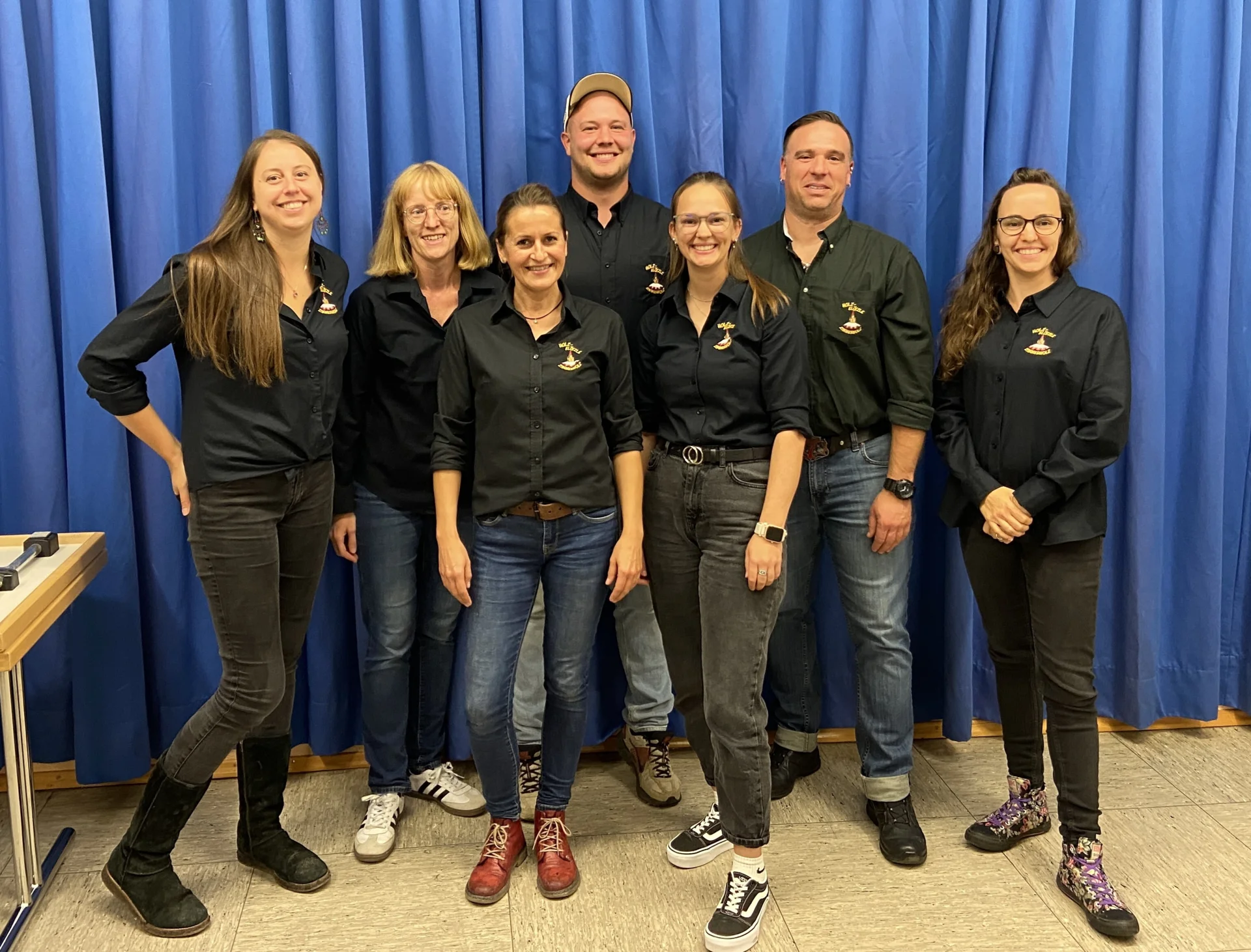 Bild: Narrenräte Rosa Geremia, Angelika Schmidle, Jessica Müller, Jonas Buser, Sarah Buser, Thomas Ley, Lorena Condin (nicht im Bild: Laurin Speck, Sina Teloy,  Maik Zimmermann)