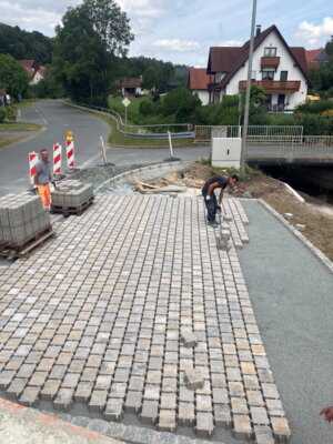 Vorschaubild: DPl 2024-07-25: Parkplatz-Rasenpflaster