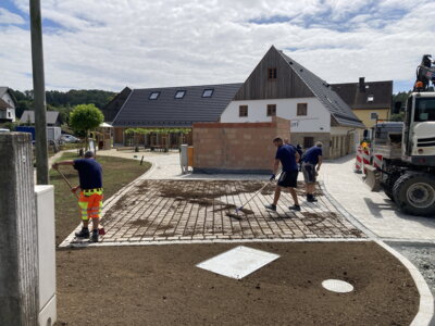 Vorschaubild: DPl 2024-08-05: Rasenpflaster - Parkplätze