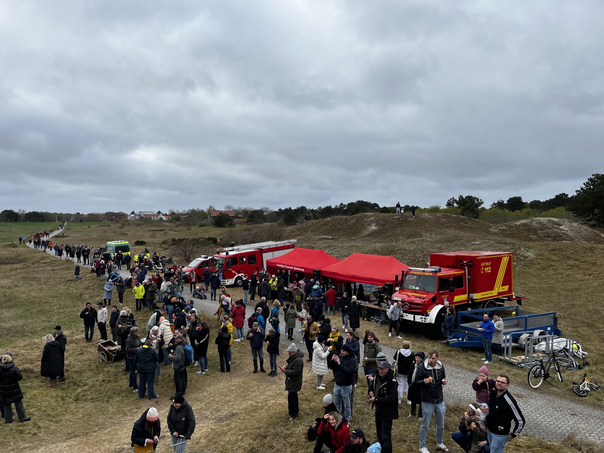 Foto @Eric Clau&szlig;en  (Bild vergr&ouml;&szlig;ern)