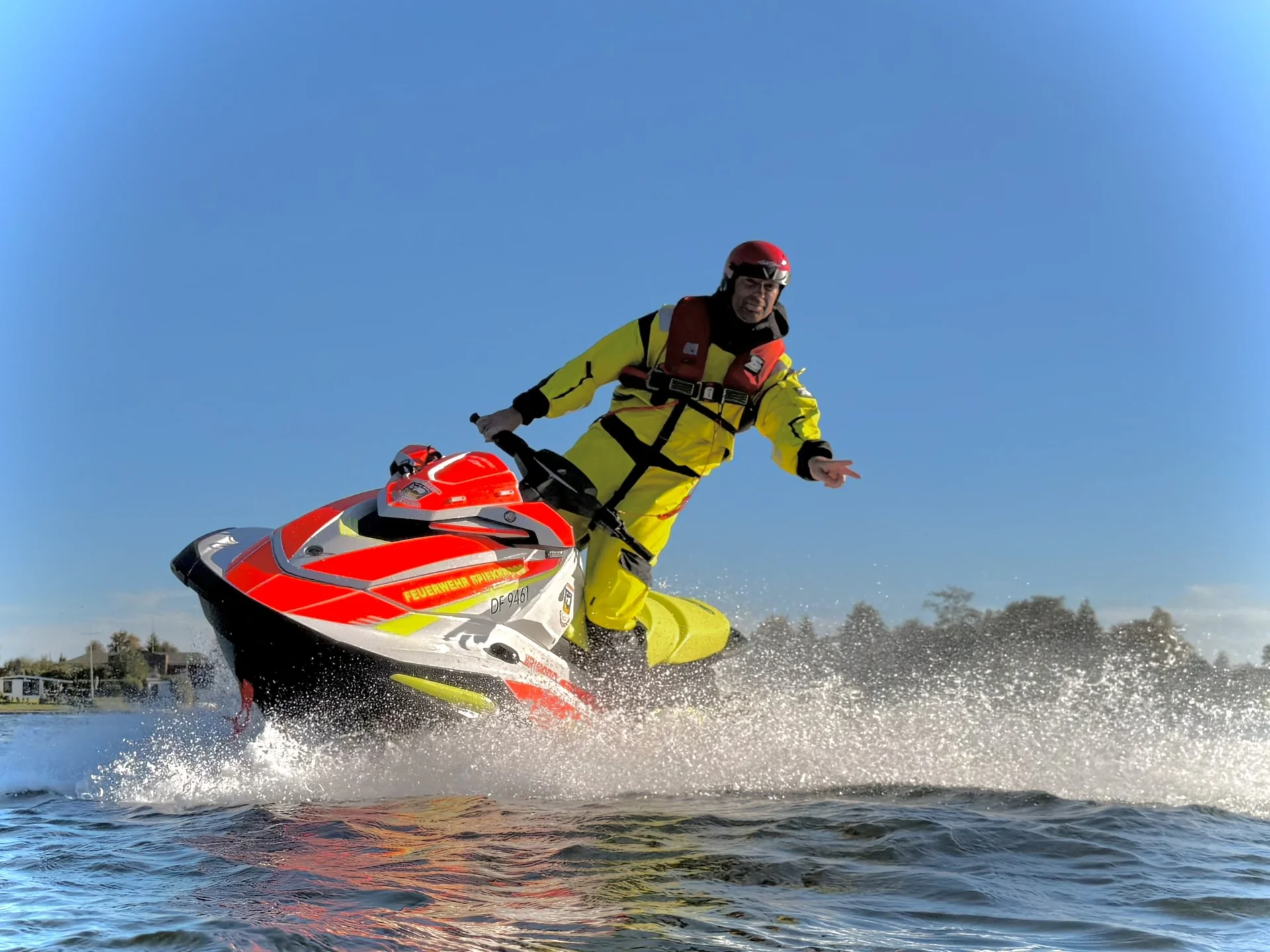 Foto @Water Rescue  (Bild vergr&ouml;&szlig;ern)