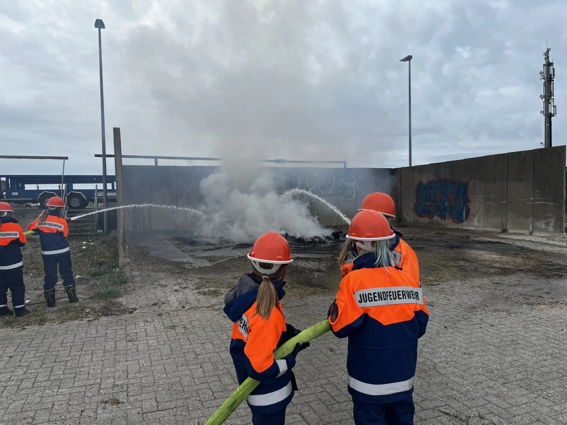 Foto @Eric Clau&szlig;en  (Bild vergr&ouml;&szlig;ern)