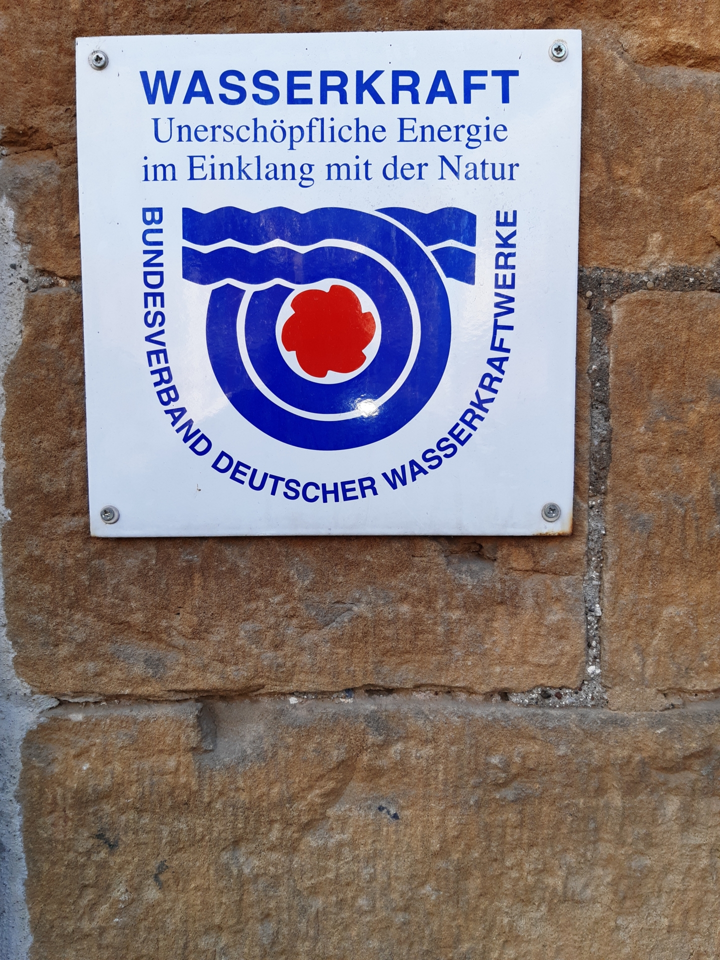 M&uuml;hle Prieger arbeitet mit Wasserkraft  (Bild vergr&ouml;&szlig;ern)