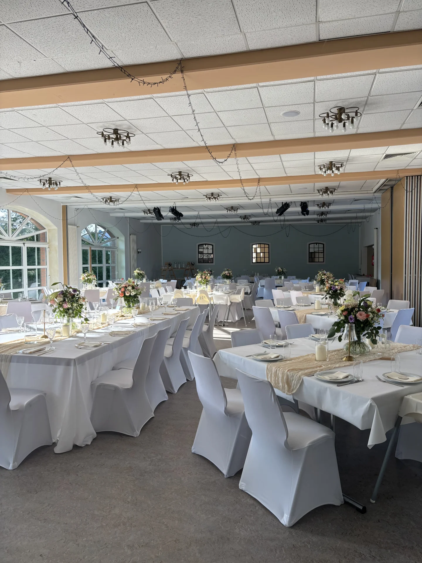 Zur Galerie: Saal