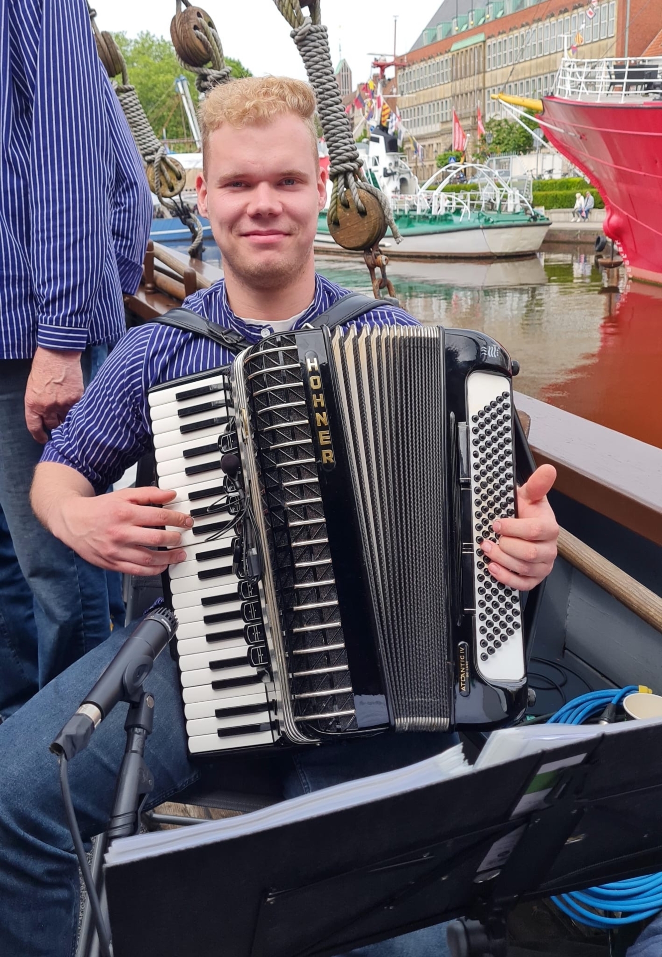 Bild: Matjestage in Emden am 2.5.2025 auf dem Logger