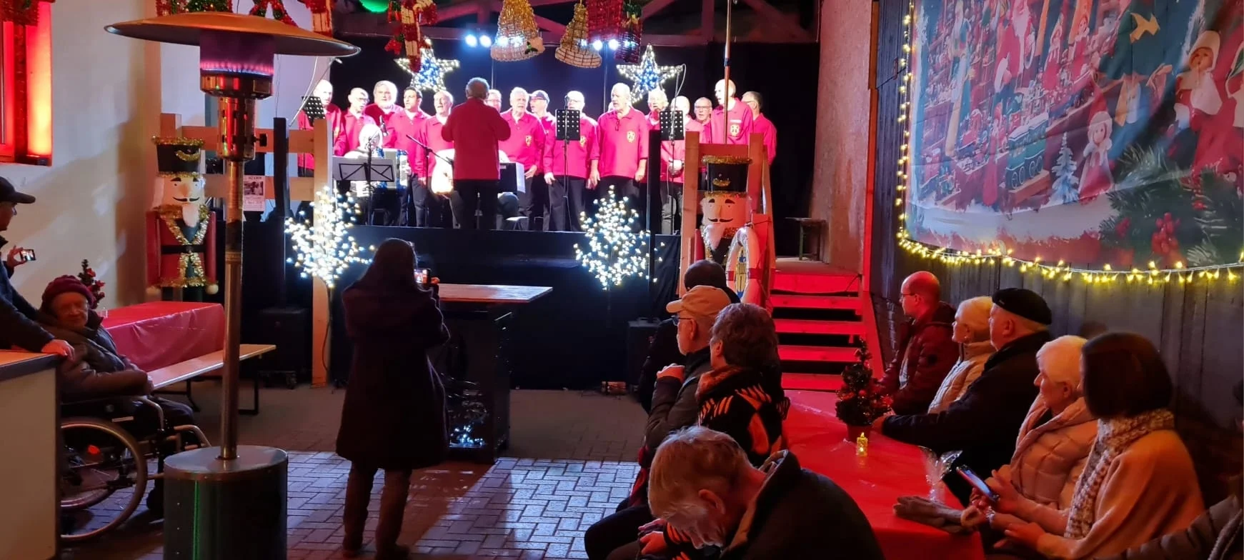 Bild: 07.12.2025 Weihnachtsmarkt des Gewerbe- und Verkehrsvereins in Hude