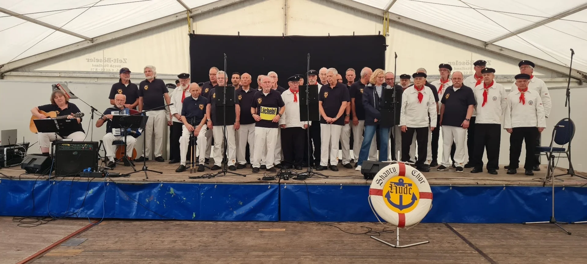 Bild: 21.09.2025. Herbstmakt in Hagen im Bremischen; Shantyfestival Loxstedt