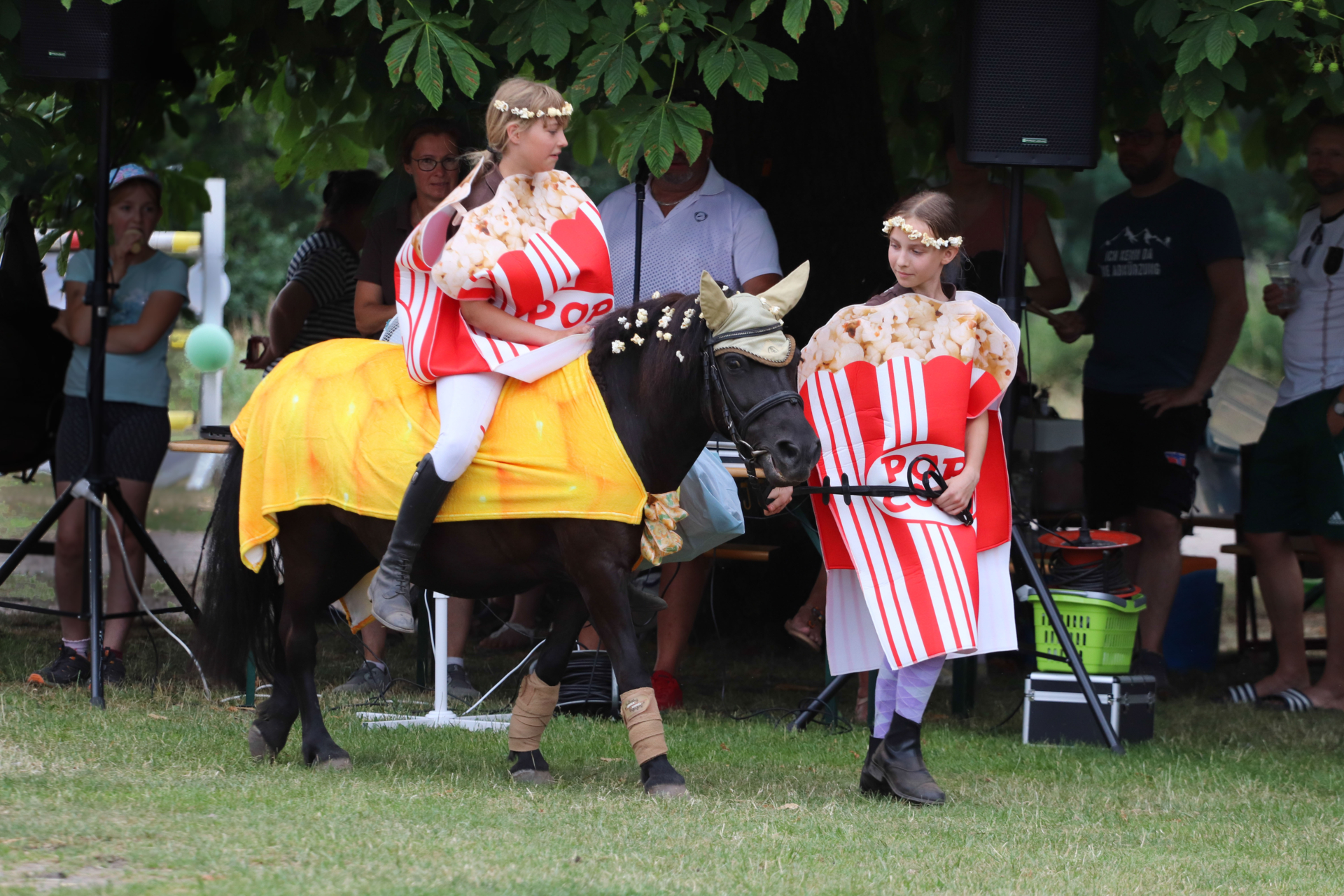 Zur Galerie: Hoffest 2025