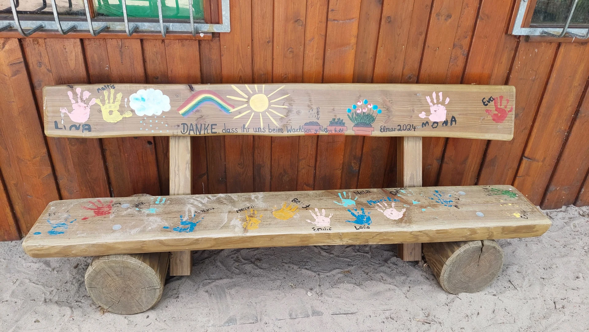 Foto der Galerie: Außenbereich Kindergarten