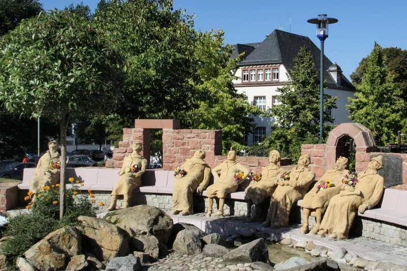 Foto der Galerie: Seeheimer Halbkreis