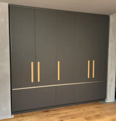 Vorschaubild: Einbauschrank