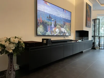 Vorschaubild: Hängendes Sideboard 1