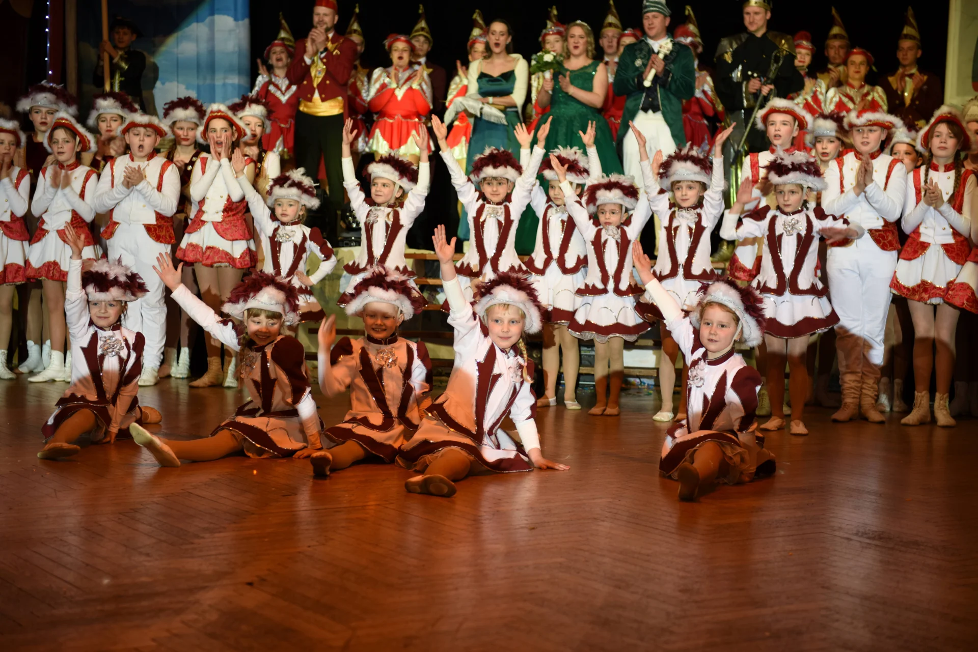 7 (8)  (Bild vergr&ouml;&szlig;ern)