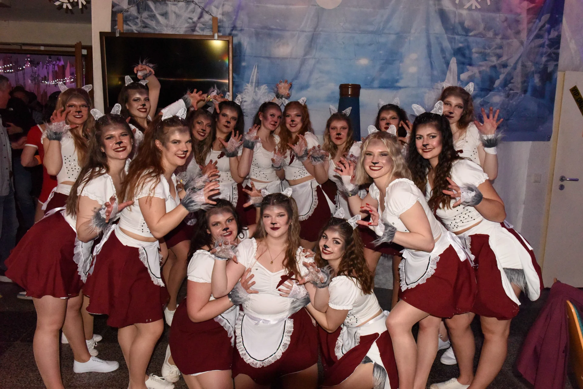 7 (84)  (Bild vergr&ouml;&szlig;ern)