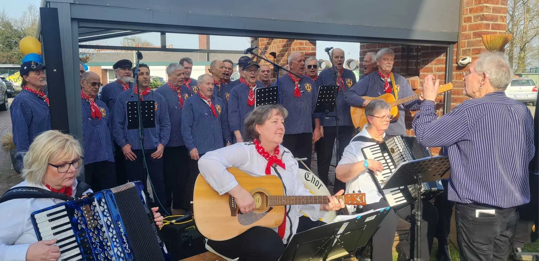Bild: Auftritt am 4. März 2026 aus Anlass des Tages der offenen Tür bei Markisen Schulz in Wardenburg