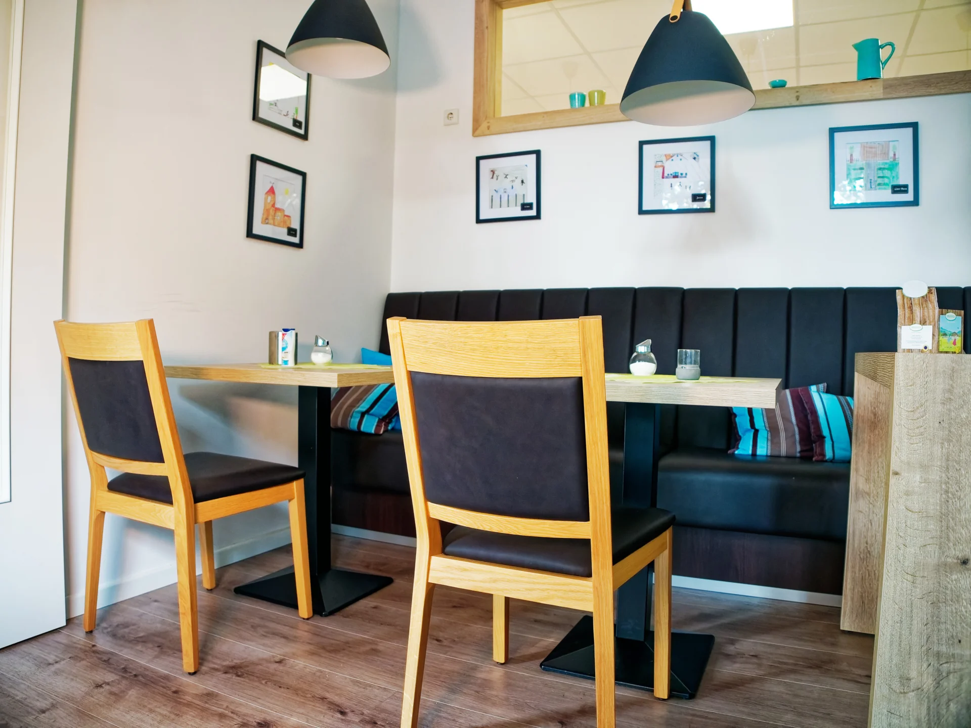 Foto der Galerie: Unser Dorfcafé
