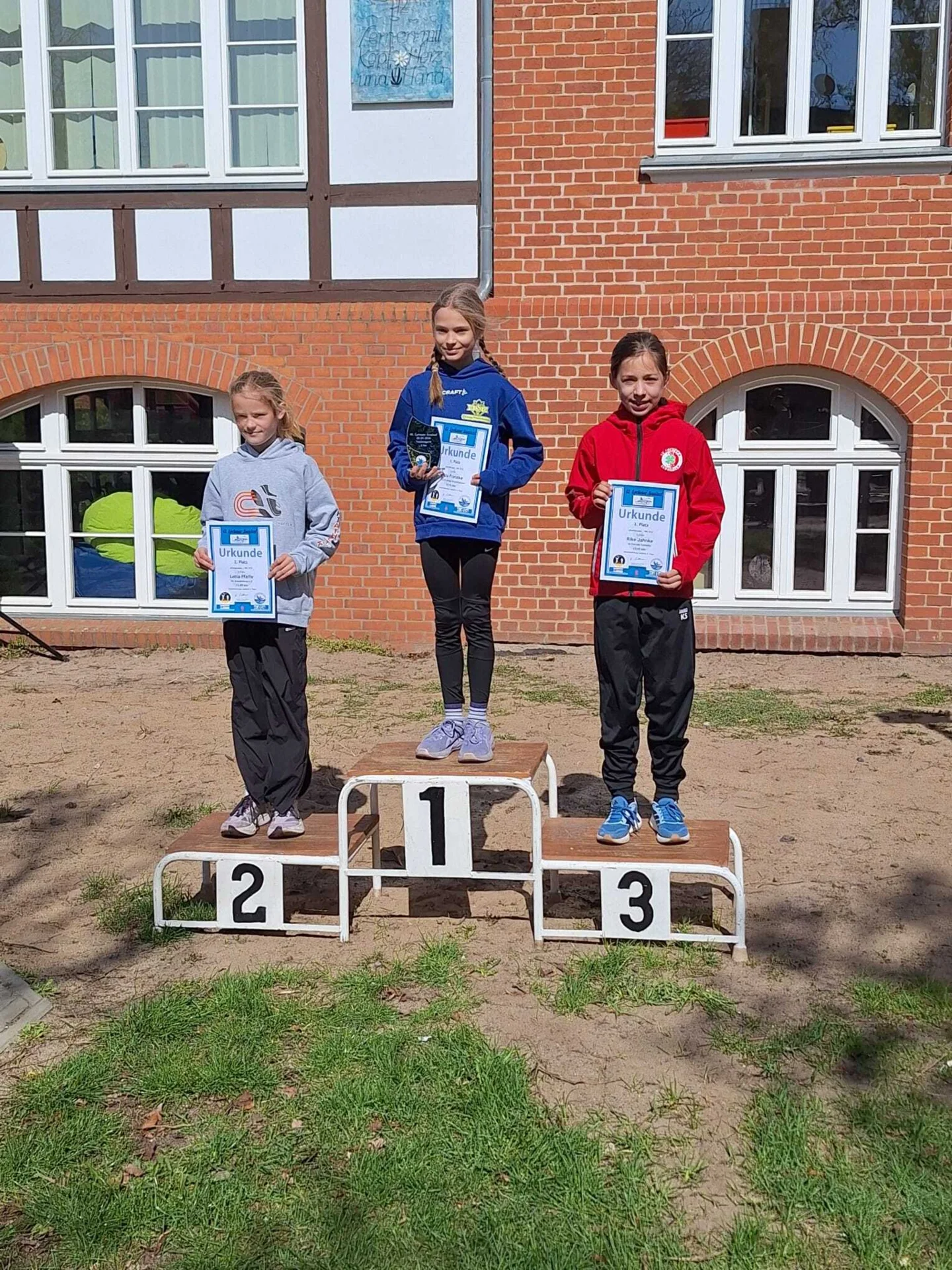 IMG-20260426-WA0002  (Bild vergr&ouml;&szlig;ern)