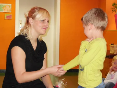 Vorschaubild: Julia im Januar 2014 und