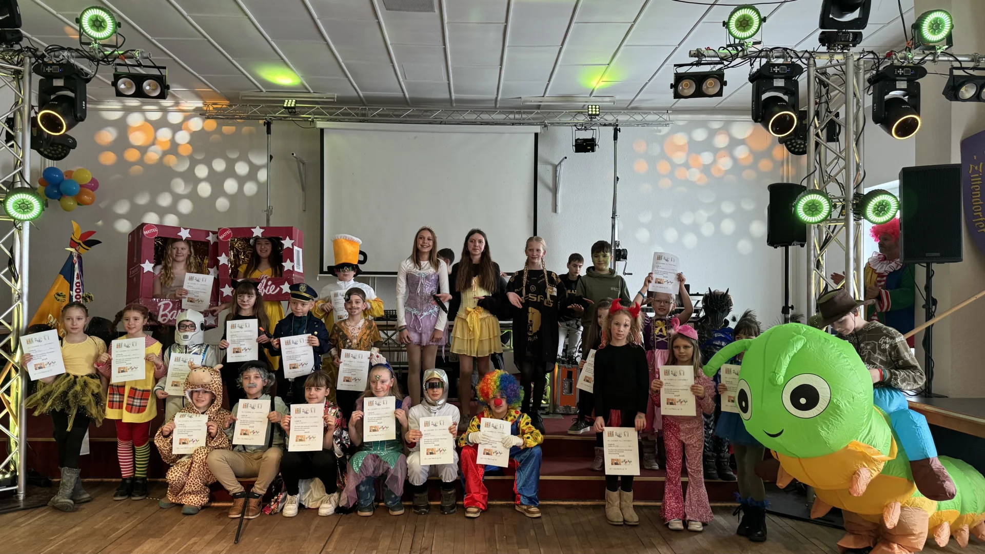 Bild: Schulfasching