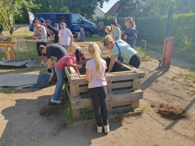 Vorschaubild: Die Hochbeete wurden gebaut