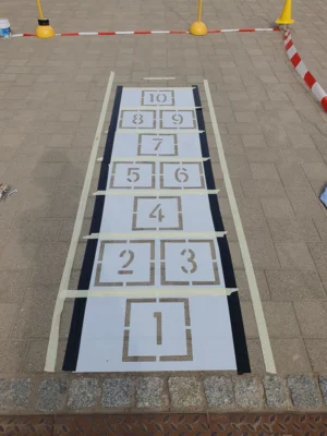 Vorschaubild: und 