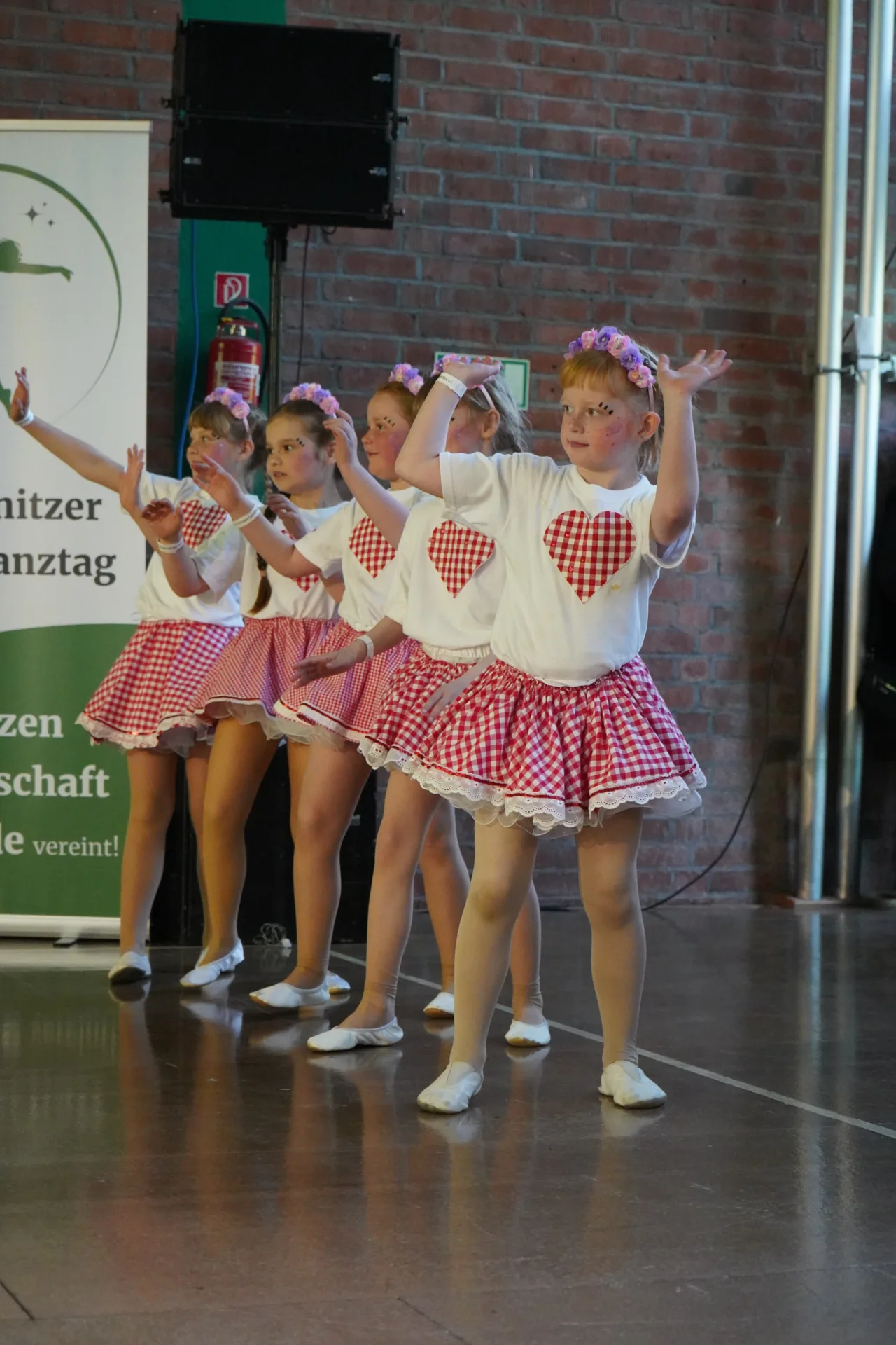 Foto der Galerie: 1. Tschernitzer Kindertanztag