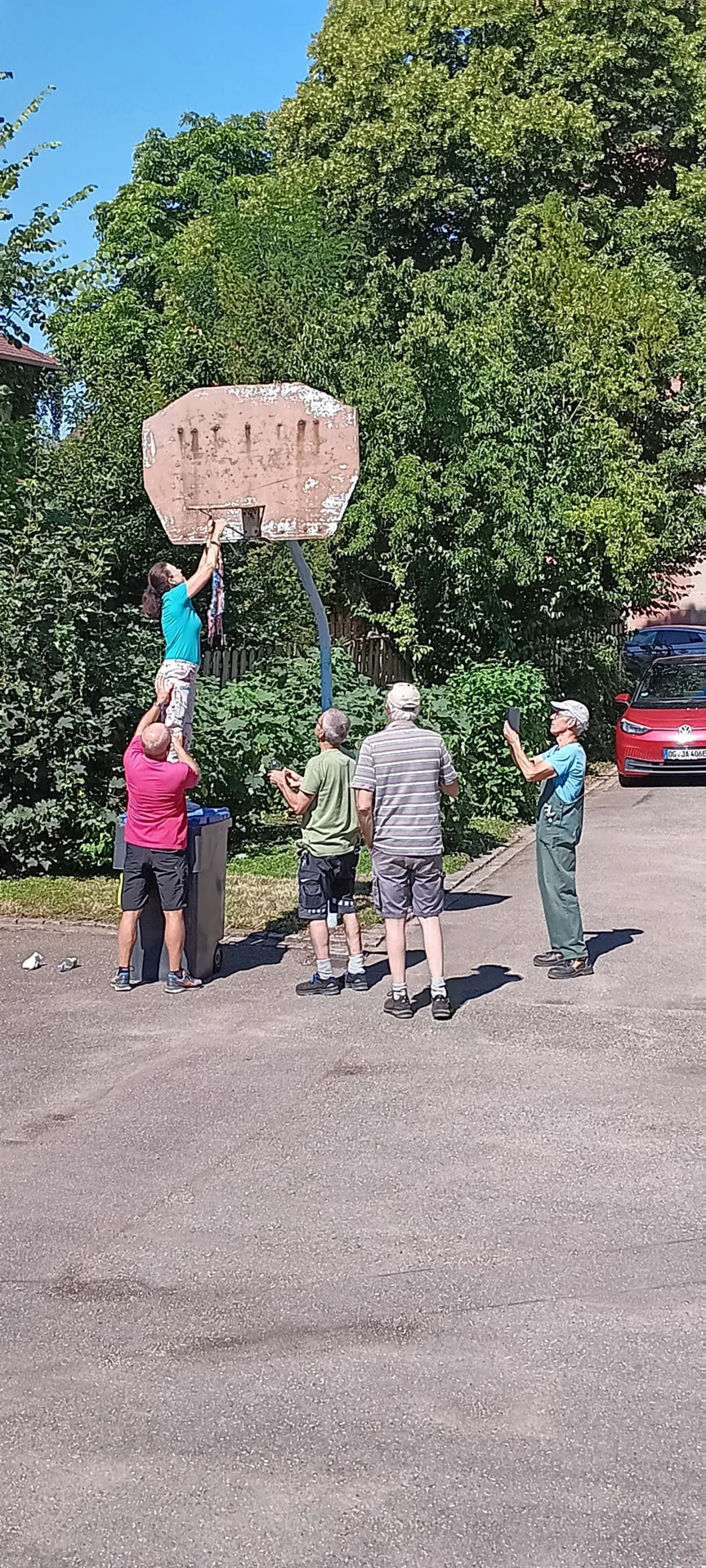 Bild12  (Bild vergr&ouml;&szlig;ern)