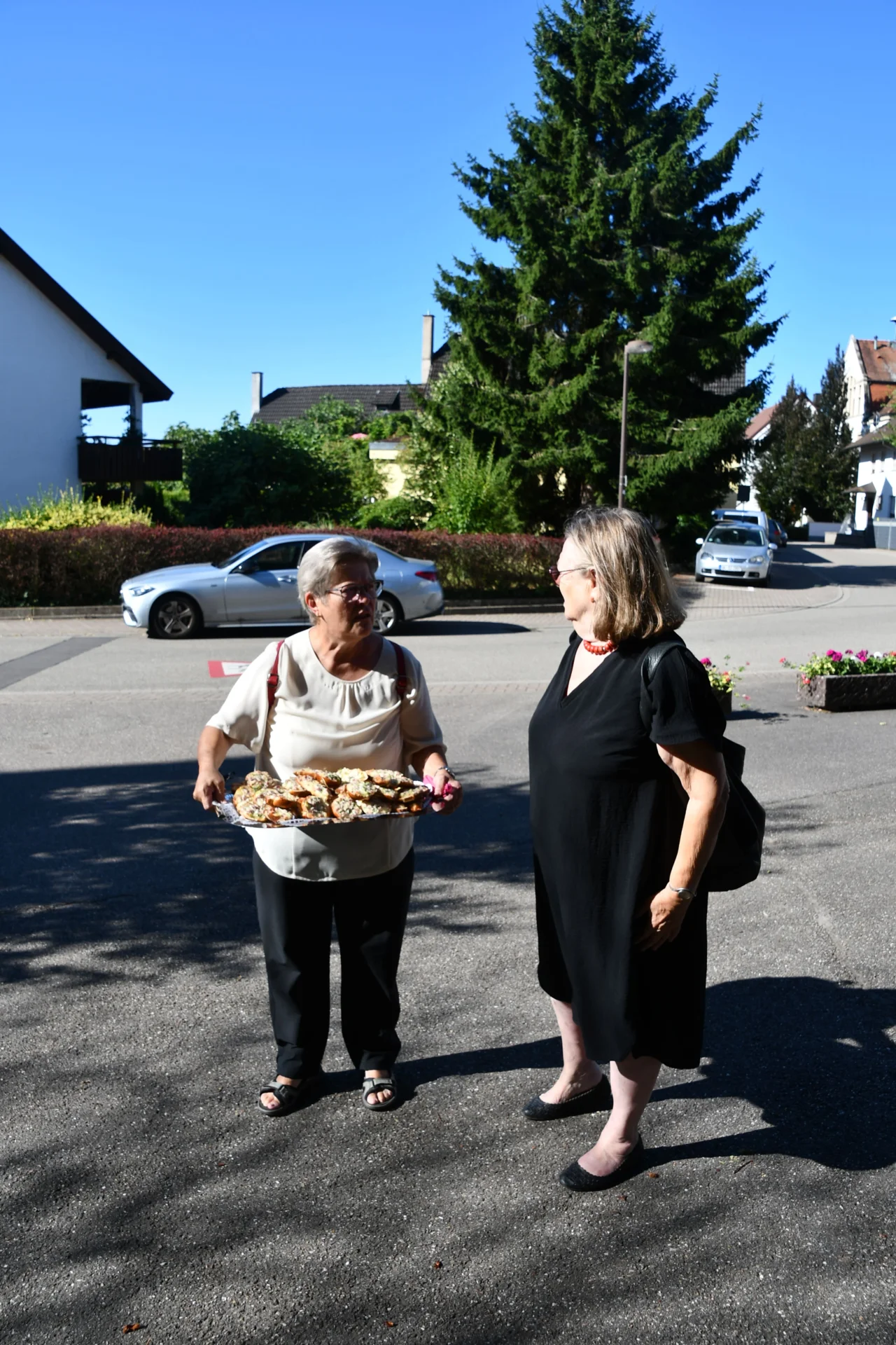 Bild2  (Bild vergr&ouml;&szlig;ern)