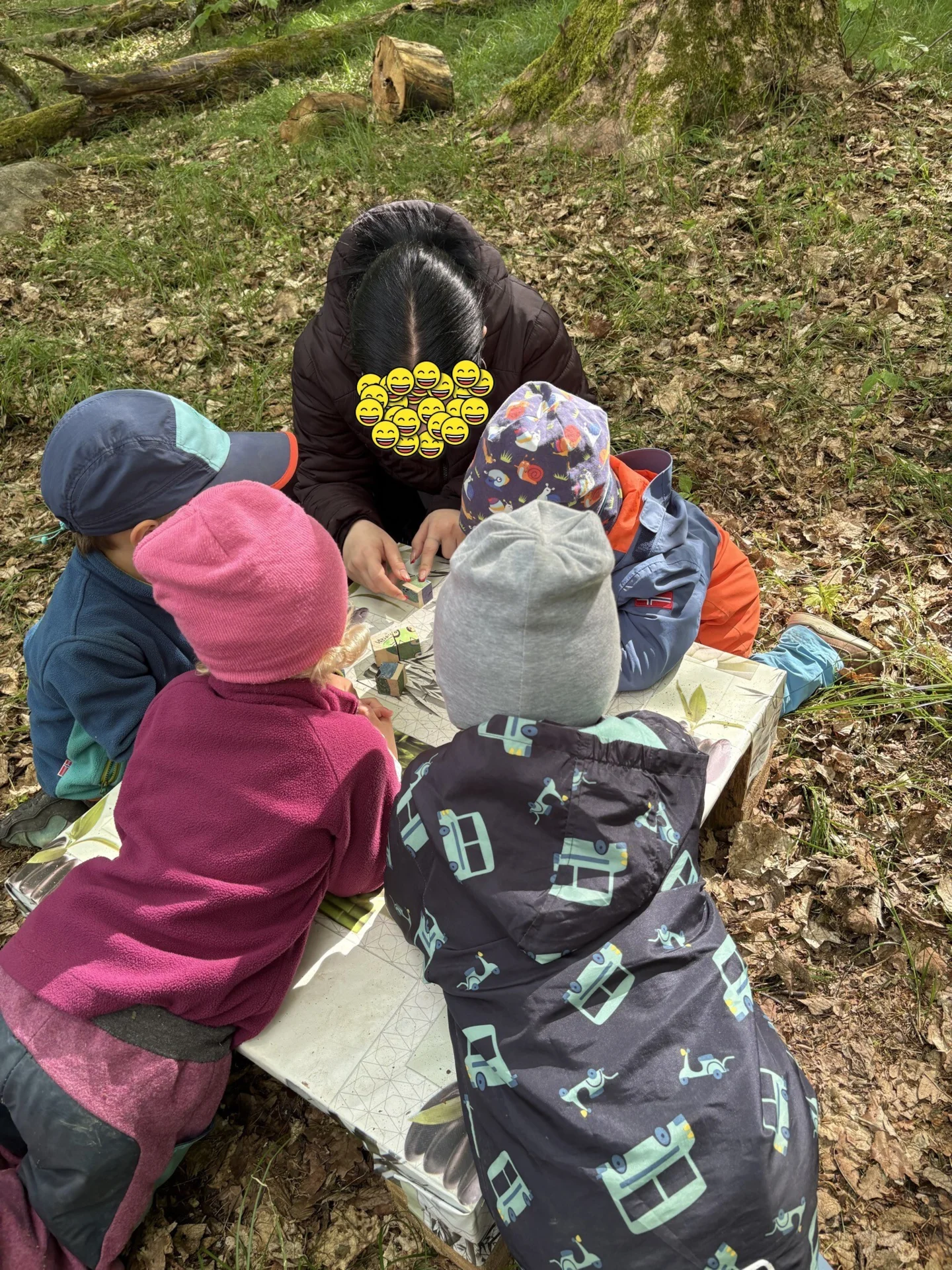 Foto der Galerie: Eindrücke aus dem Waldkindergartenjahr 2025/26