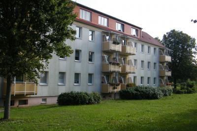 Leonhard-Frank-Straße 10-11