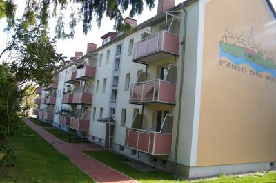 Leonhard-Frank-Straße 10-11