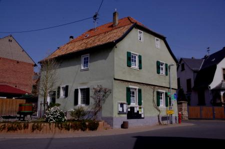 Vorschaubild Grünes Haus Nußbaum