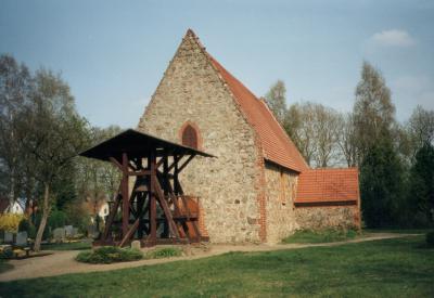 Vorschaubild Kirche, Glockenstuhl, Trockenmauer